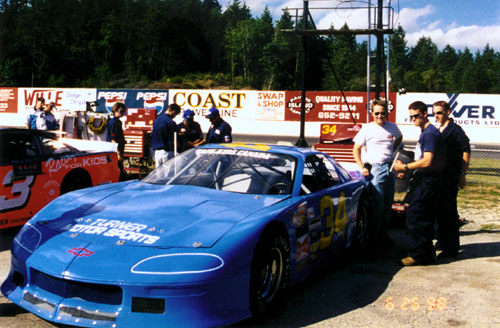 Roy Cobden, Craig Banks, Quinn Griesdale in the Western Speedway pits June 1998